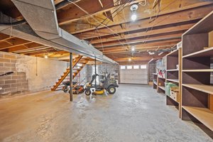  Photo 48