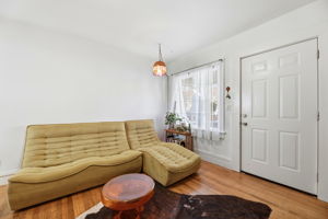 008_F8_1000 81st Ave