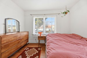 024_F8_1000 81st Ave