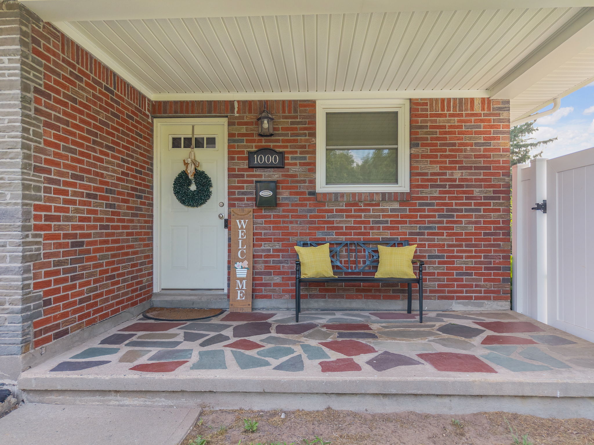  Photo 41