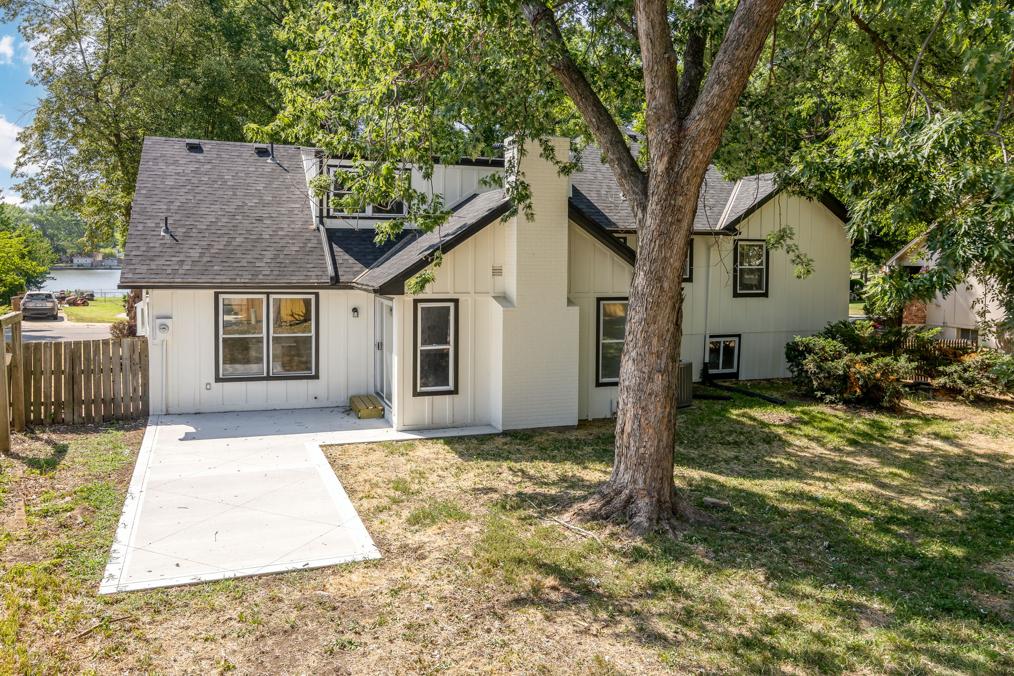 1000 Johnston Dr, Raymore, MO 64083 Real Estate Marketing KC