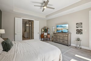 Jonathan Cove-S0203-053.jpg