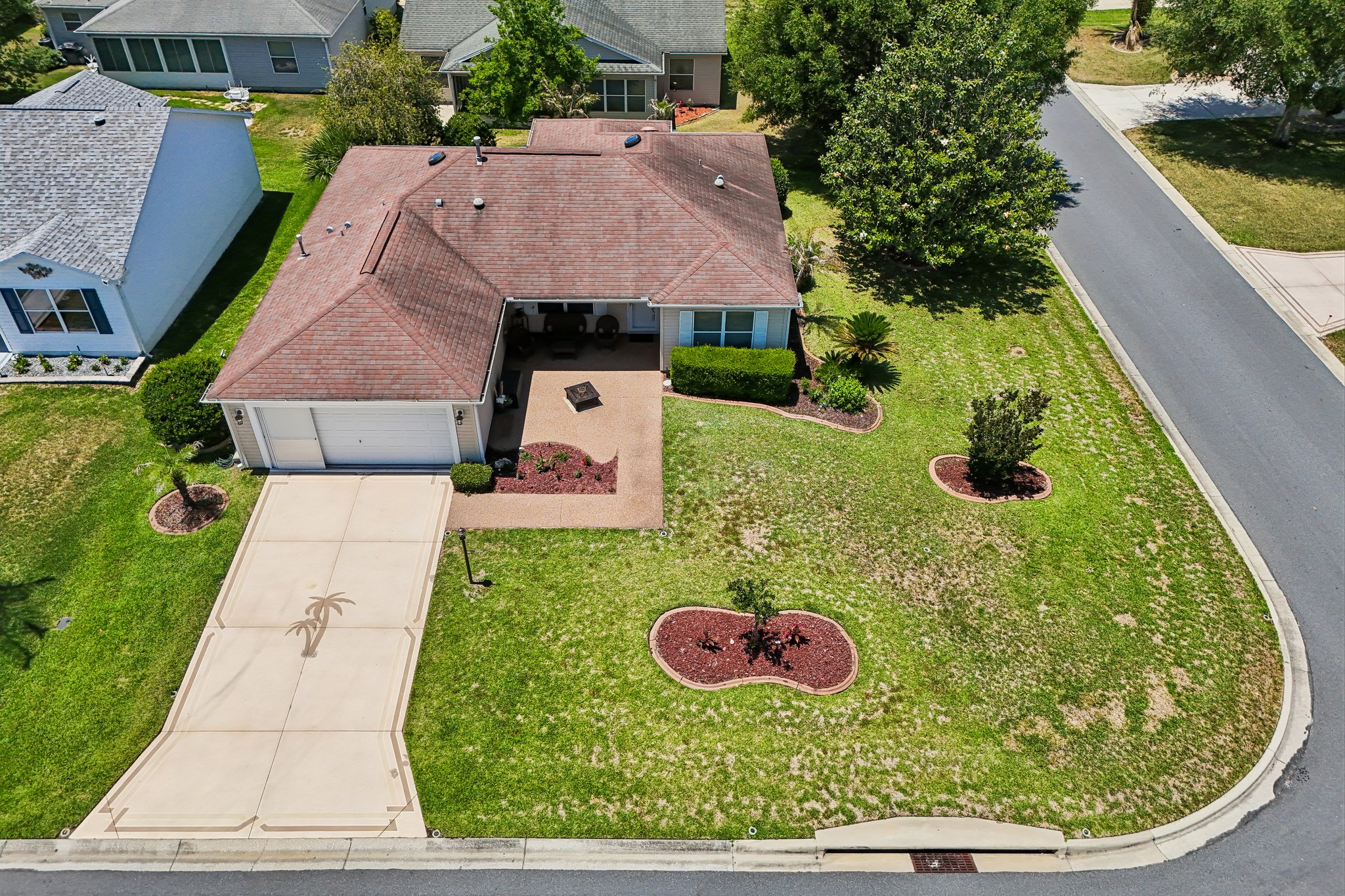 Kenova Ave-S0805-043.jpg