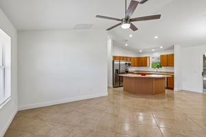 Kenova Ave-S0805-010.jpg