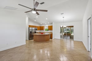 Kenova Ave-S0805-011.jpg