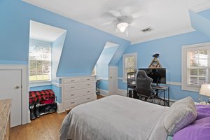  Photo 47