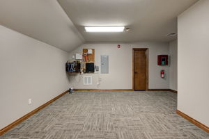  Photo 34