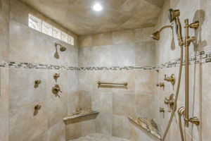 Master Bathroom-3