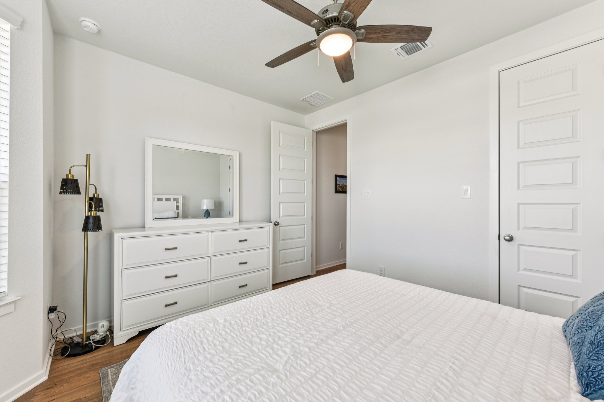 Rollingwood Trl-S0704-031.jpg