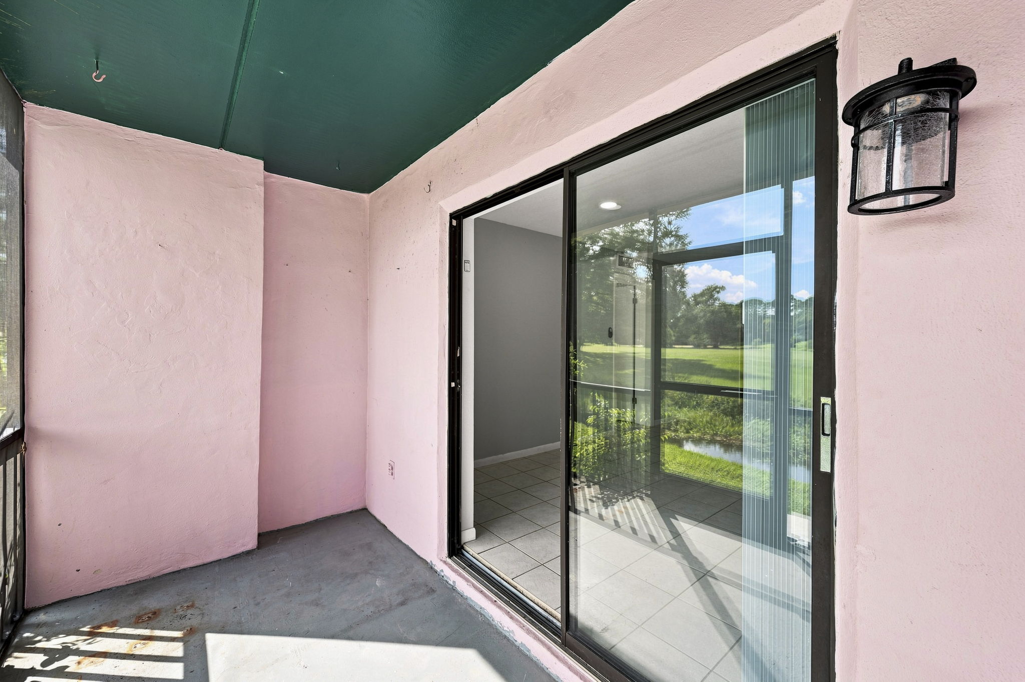 Interiors (24)