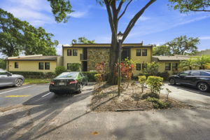 Front Exteriors (4)