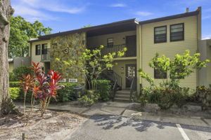 Front Exteriors (6)