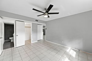 Interiors (13)
