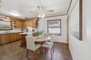 Tompkins Dr-S0110-023.jpg