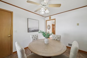 Tompkins Dr-S0110-026.jpg