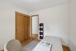 Tompkins Dr-S0110-035.jpg