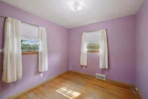 Tompkins Dr-S0110-036.jpg