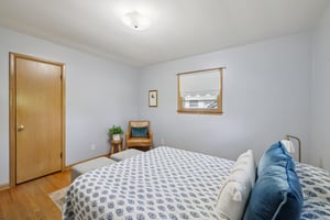 Tompkins Dr-S0110-041.jpg