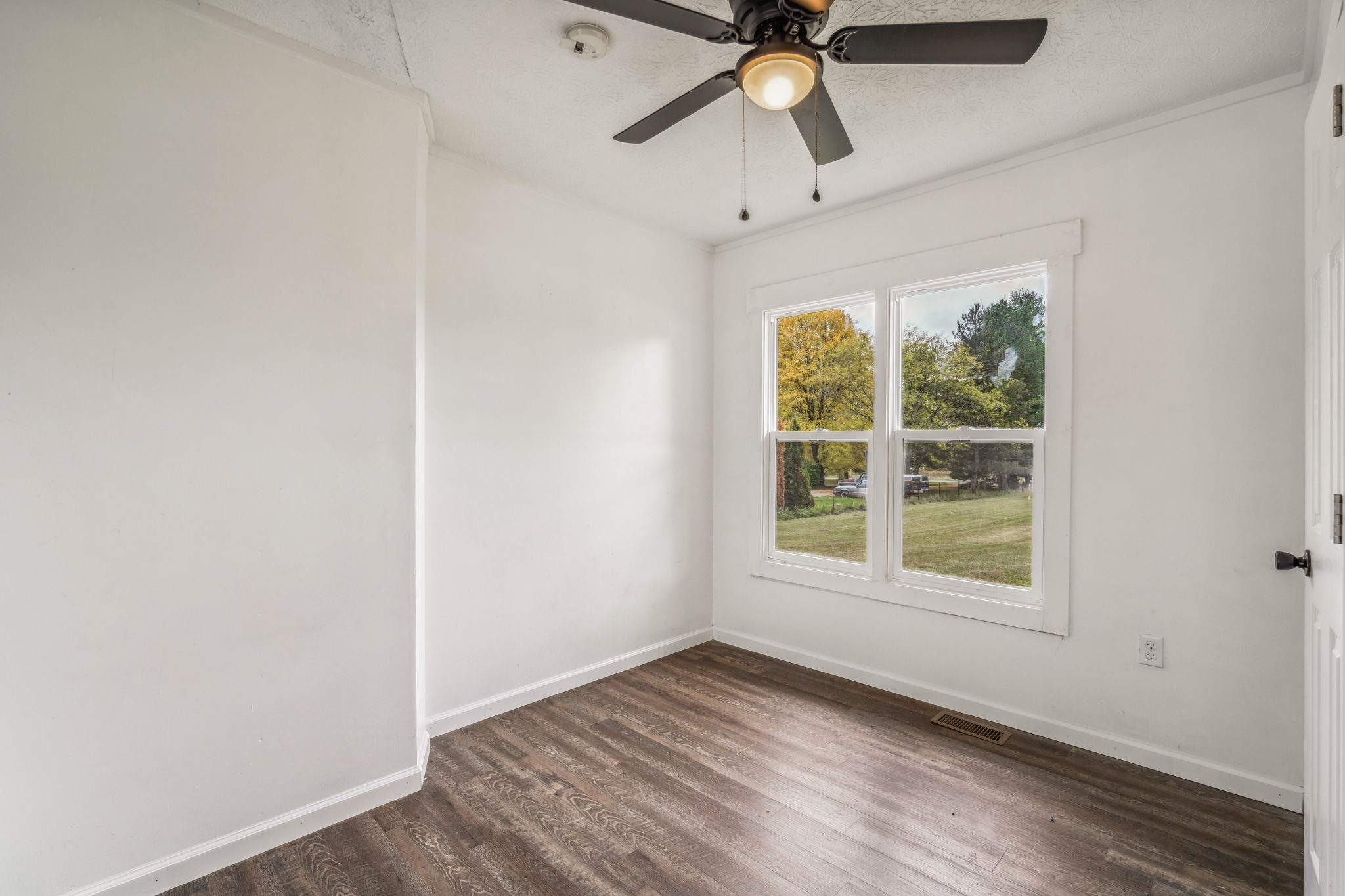 10000 Ketch Rd, Plain City, OH 43064 New Horizon Media Group