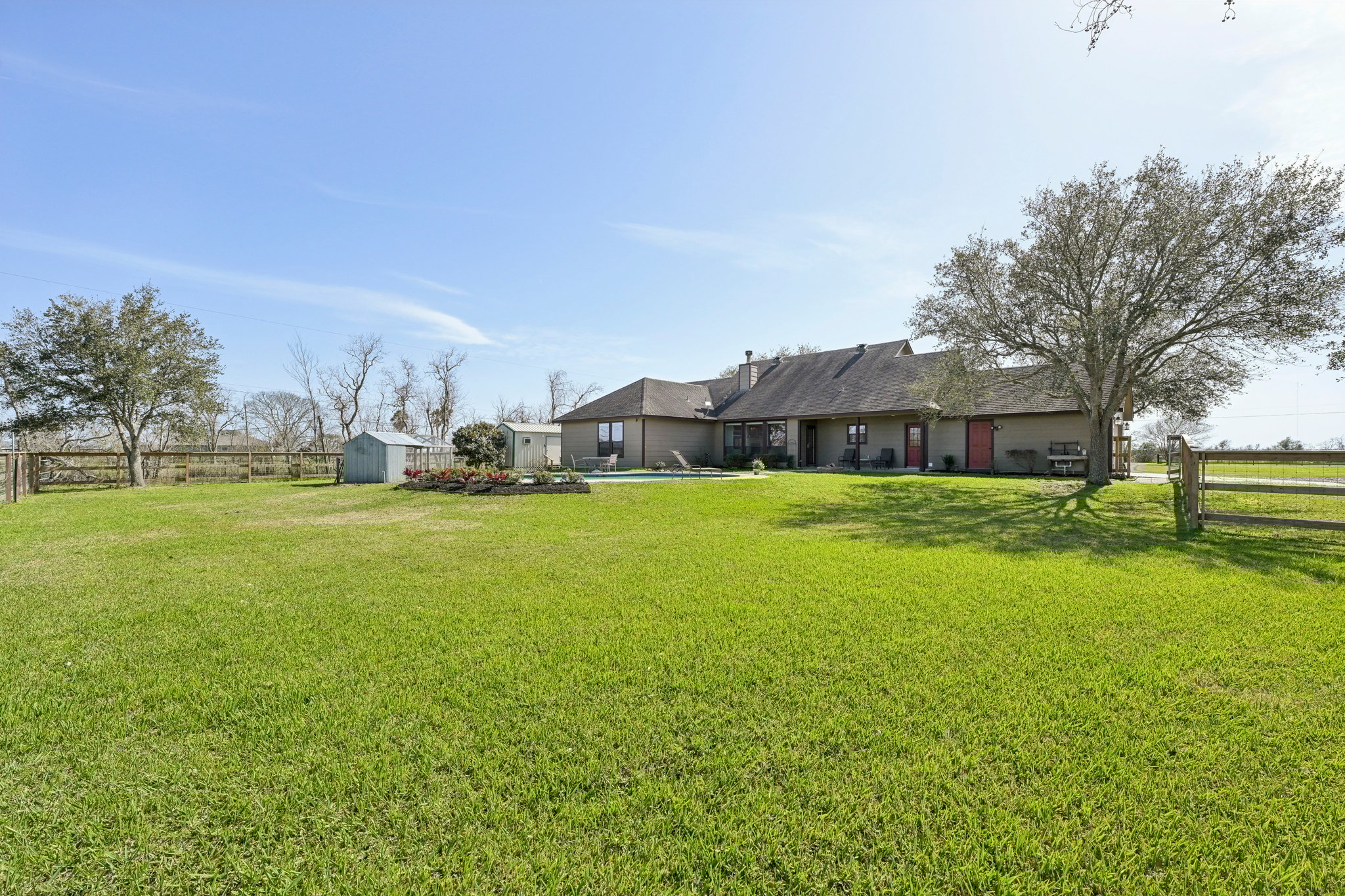 County Rd 168-042.jpg