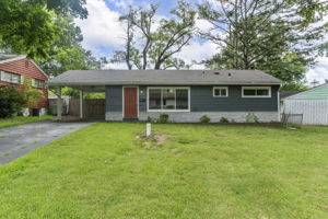  Photo 0
