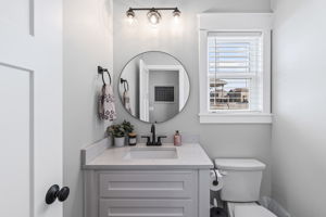  Photo 44