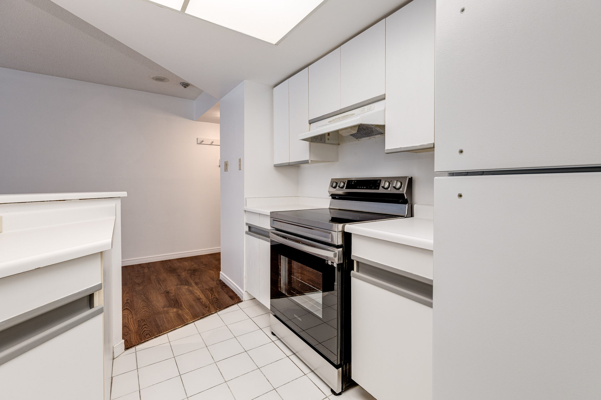 Toronto property showcase — delivered property photograph 10