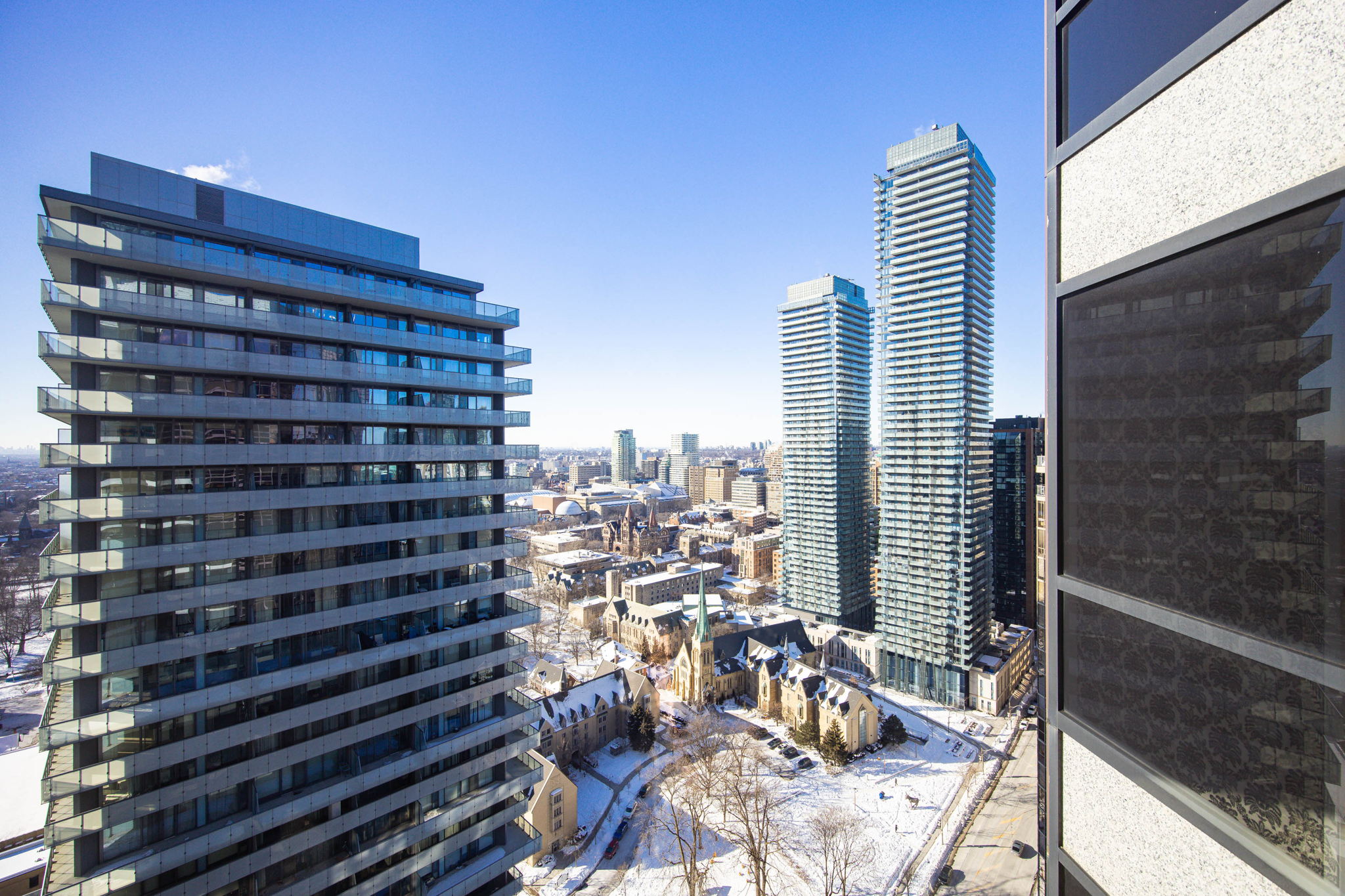 Toronto property showcase — delivered property photograph 26