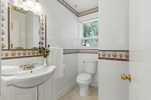  Photo 47