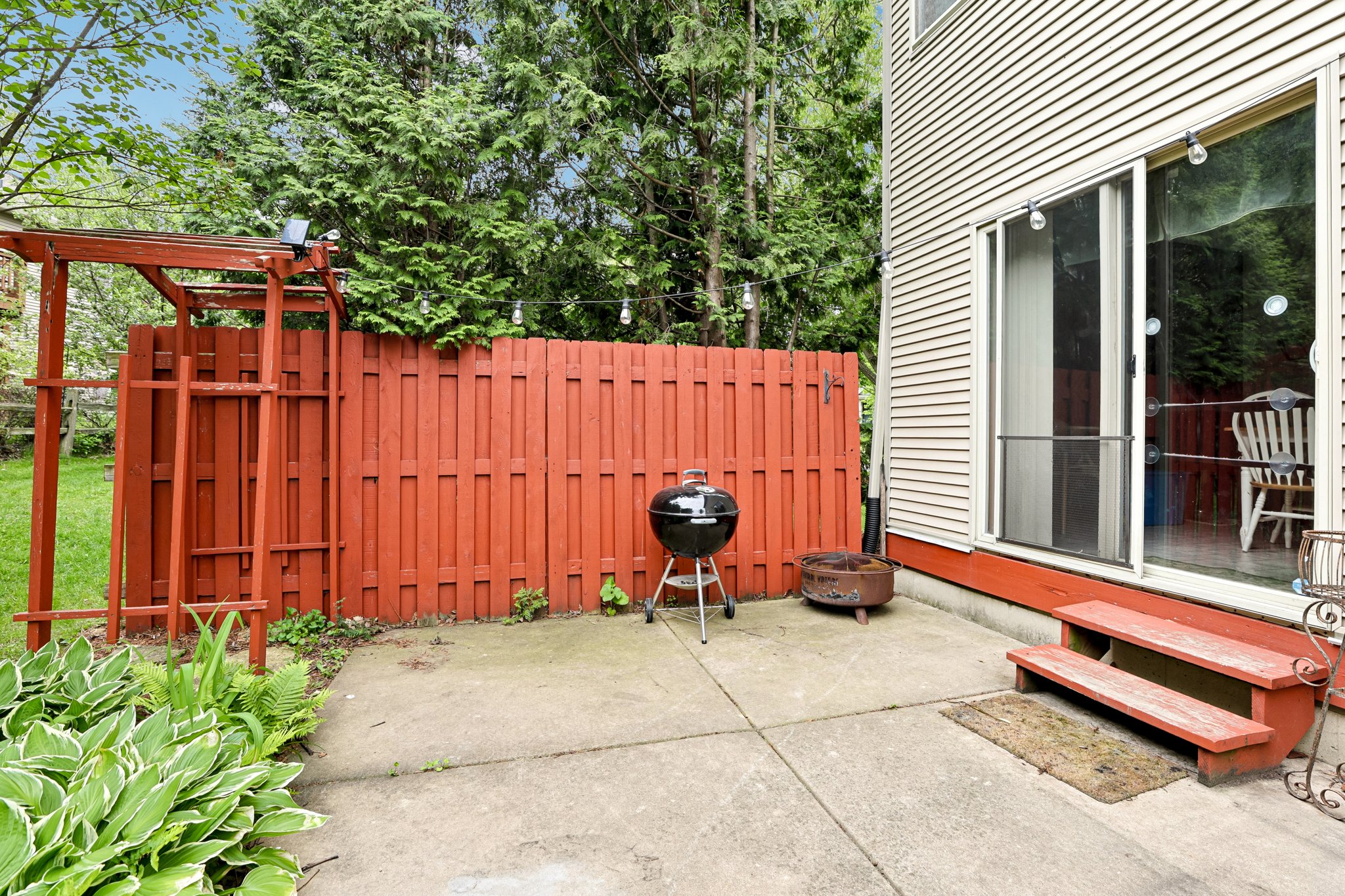 Glacier Hill Dr-S2305-006.jpg