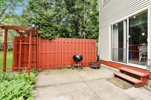 Glacier Hill Dr-S2305-006.jpg