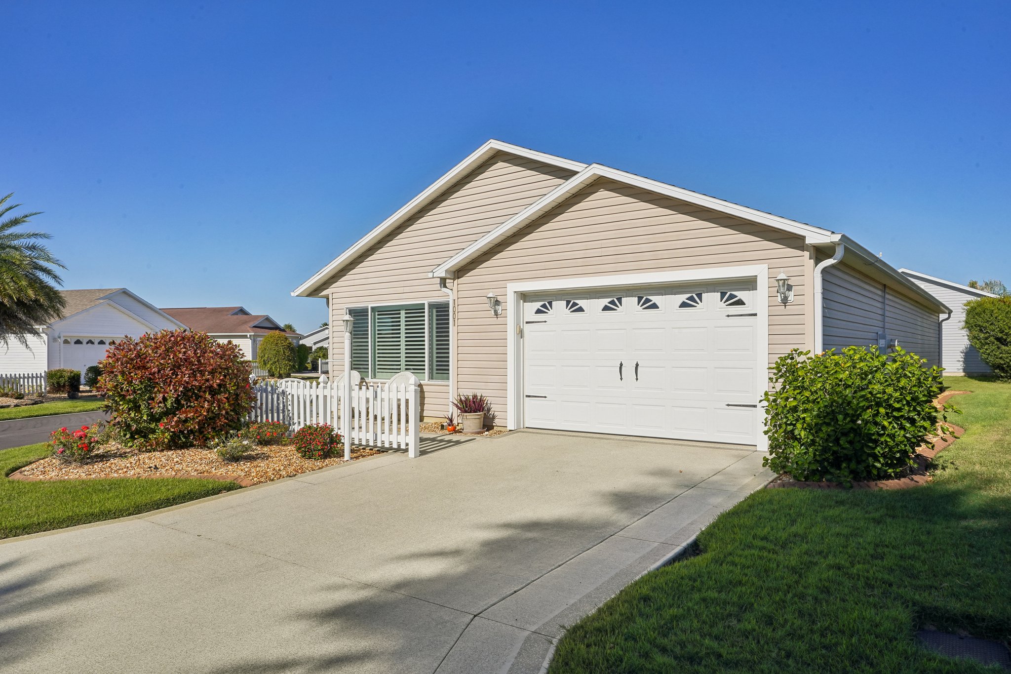 Greyford Ln-S0411-002.jpg