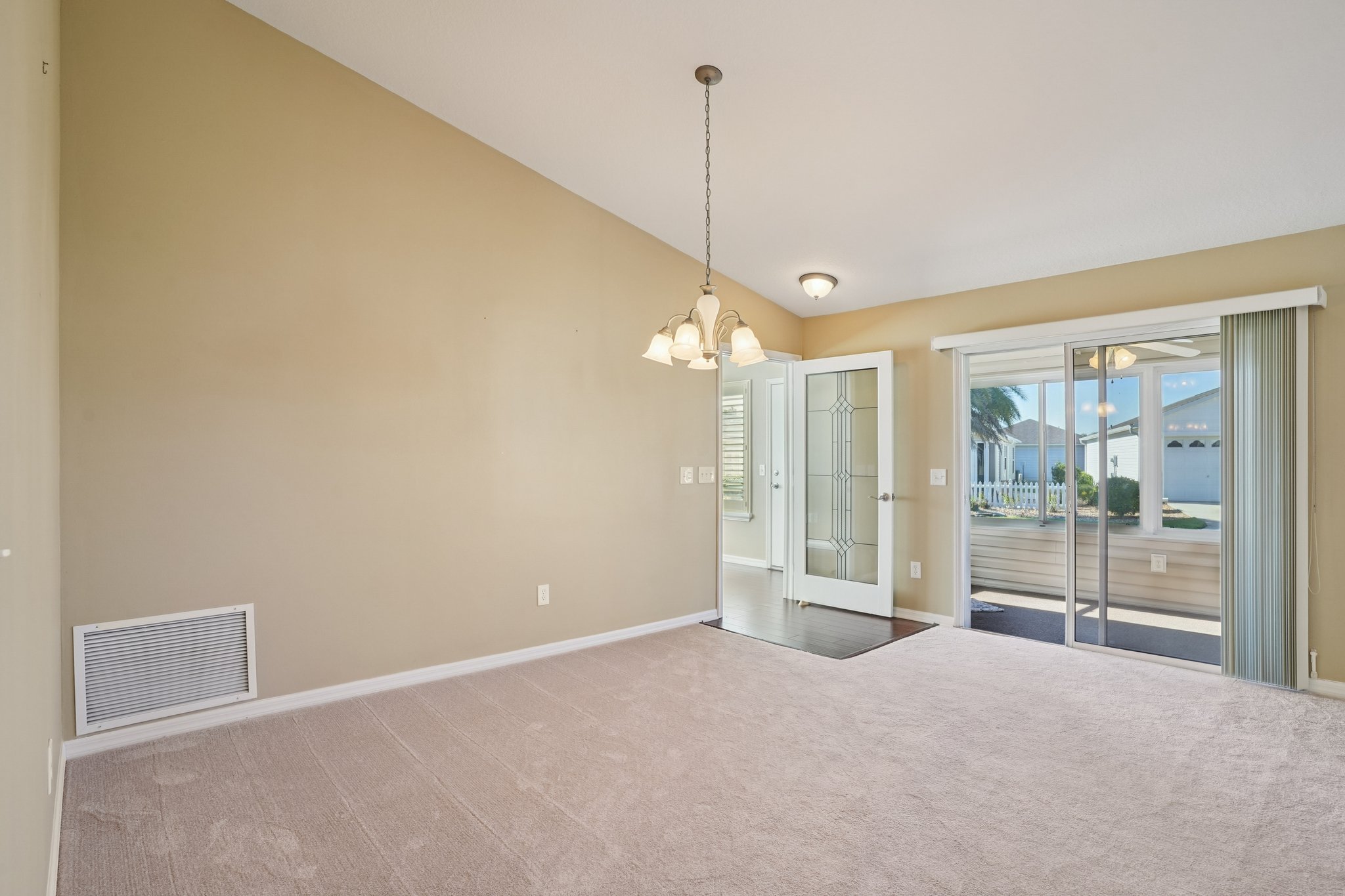 Greyford Ln-S0411-012.jpg