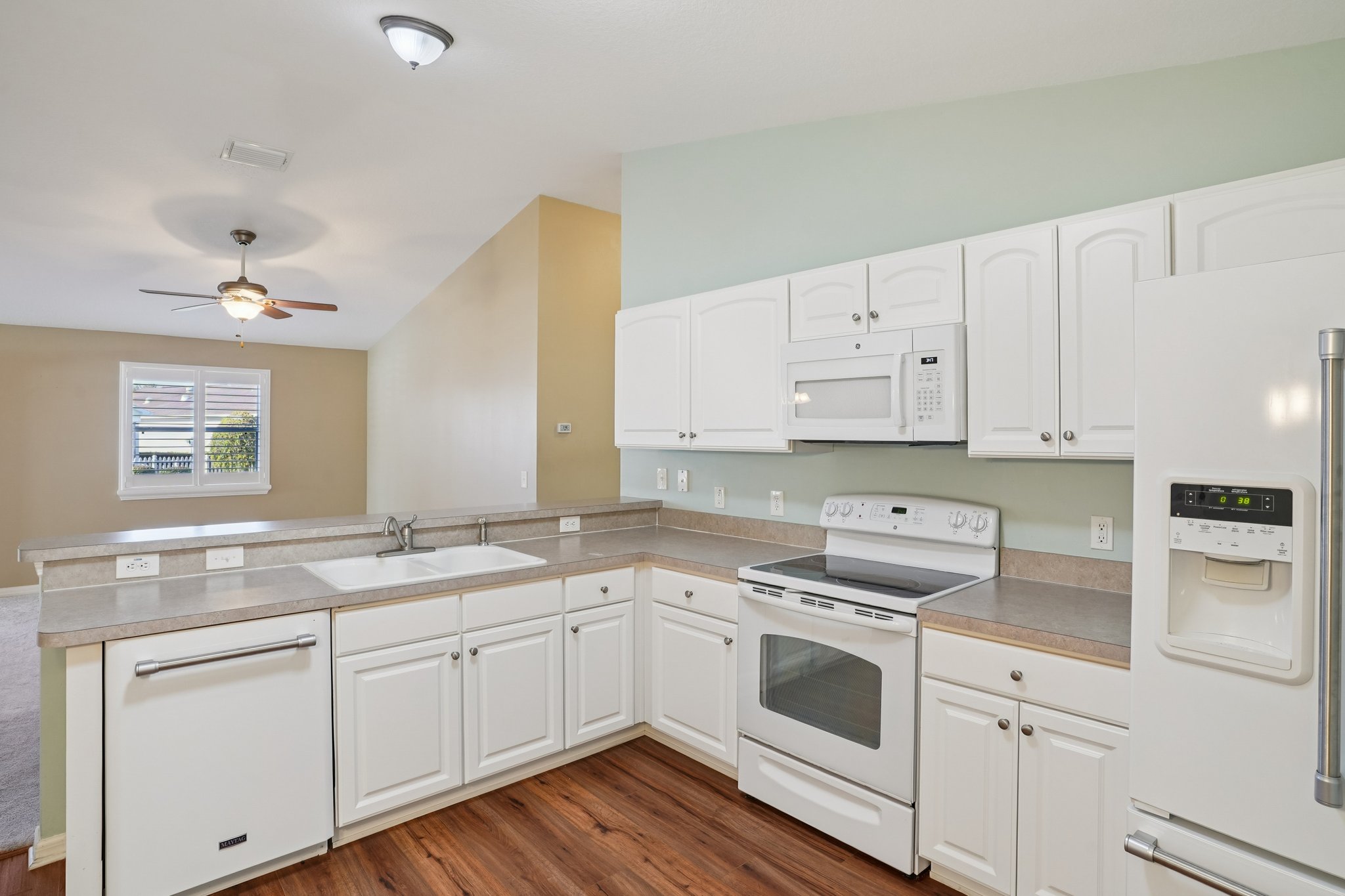 Greyford Ln-S0411-016.jpg