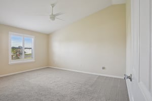 Greyford Ln-S0411-023.jpg