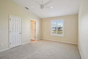 Greyford Ln-S0411-024.jpg