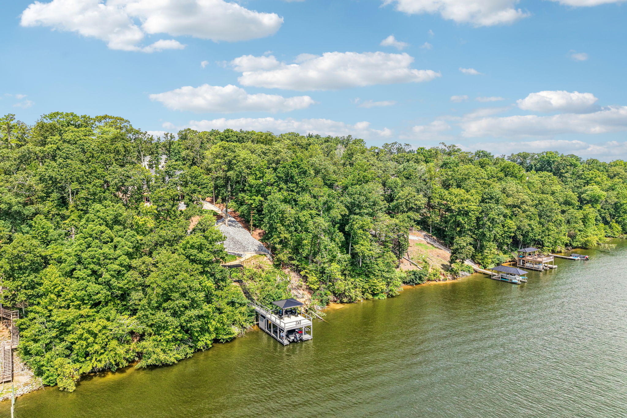 16-Lakeview Crest Dr-S1107-016