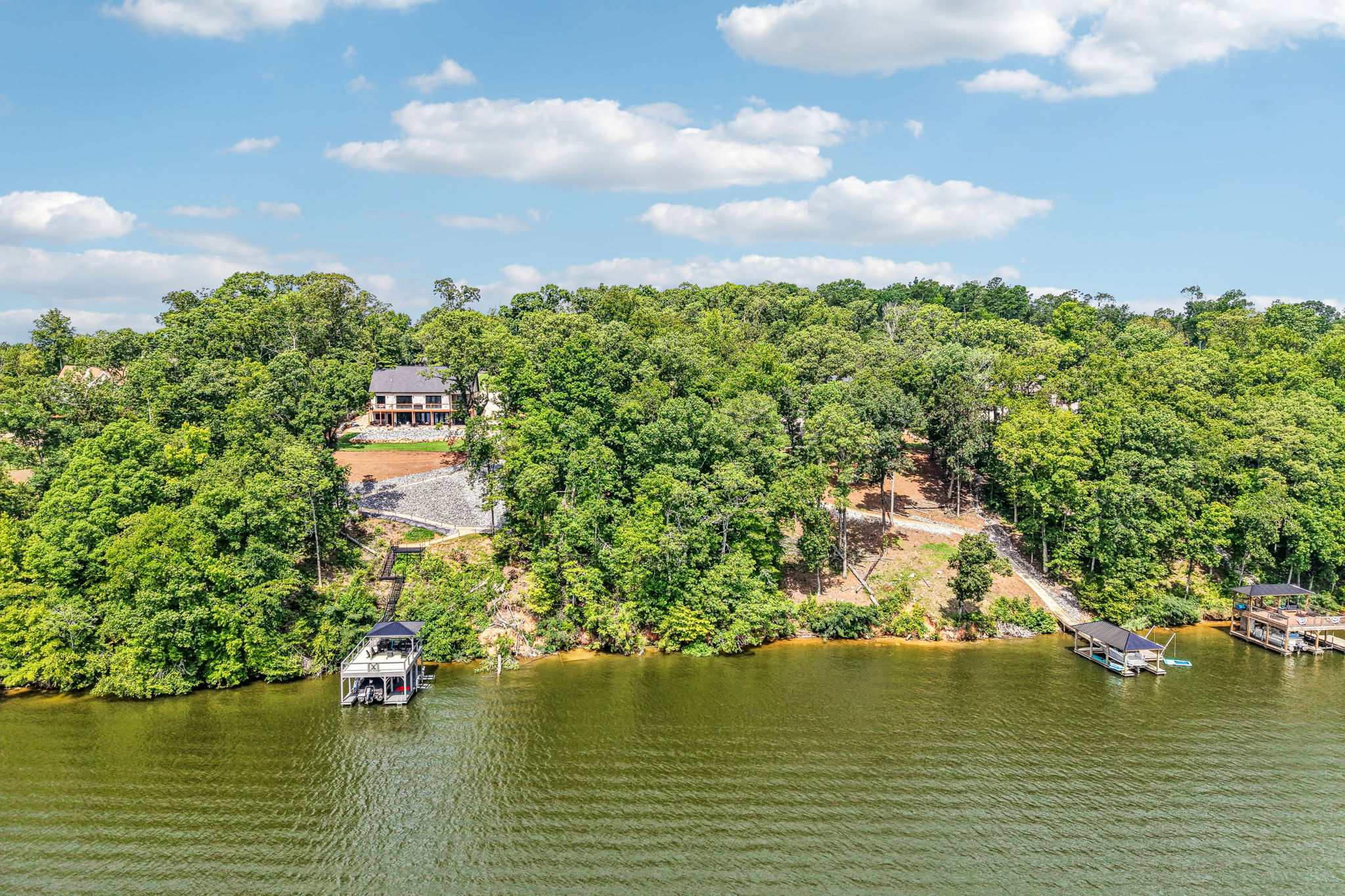 17-Lakeview Crest Dr-S1107-017