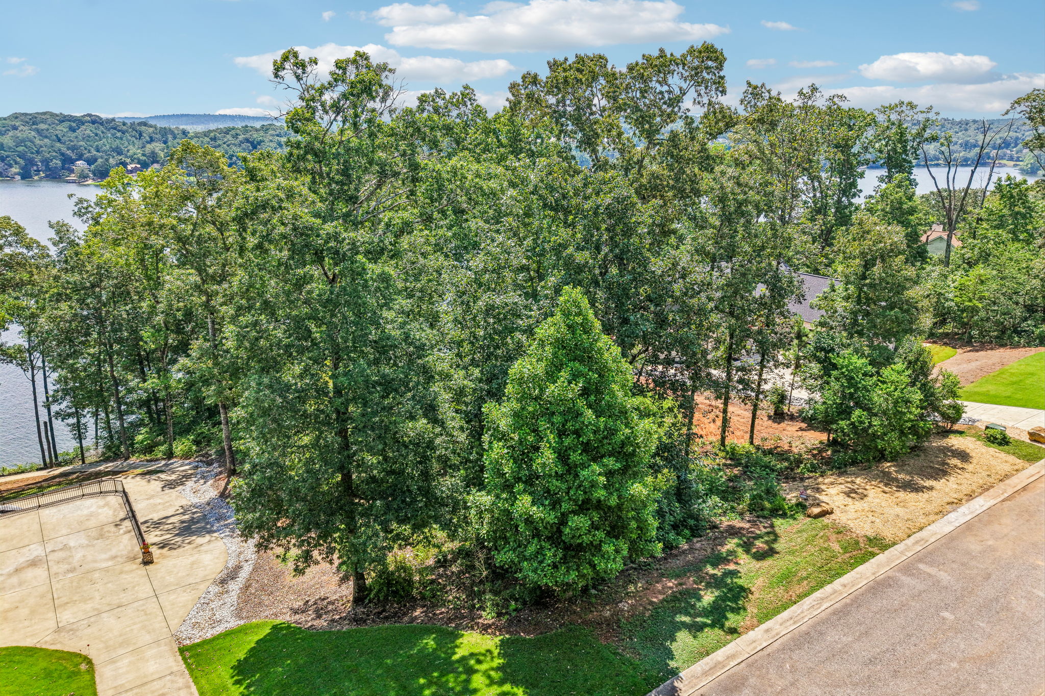 28-Lakeview Crest Dr-S1107-028
