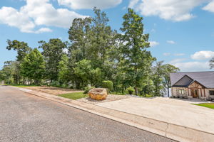 8-Lakeview Crest Dr-S1107-008