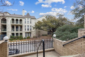 1001Liberty_025
