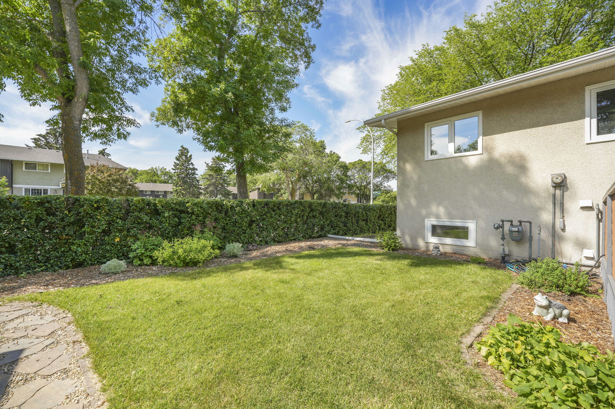 Virtual Xposure - Exterior Image - (10)