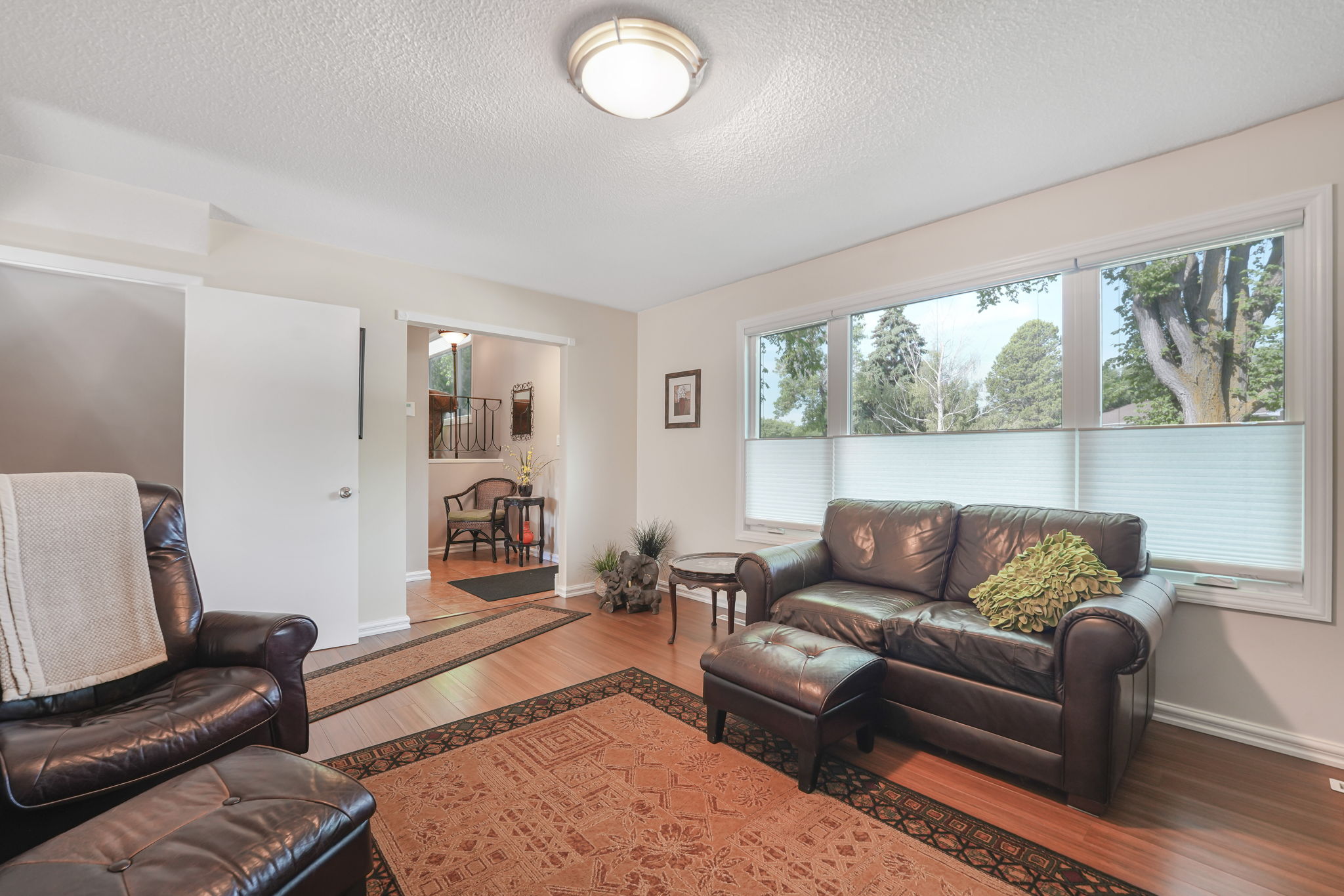 Virtual Xposure - Interior Image - (6)