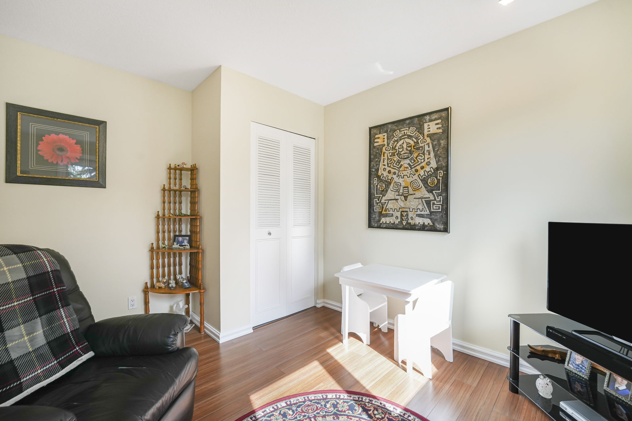 Virtual Xposure - Interior Image - (23)