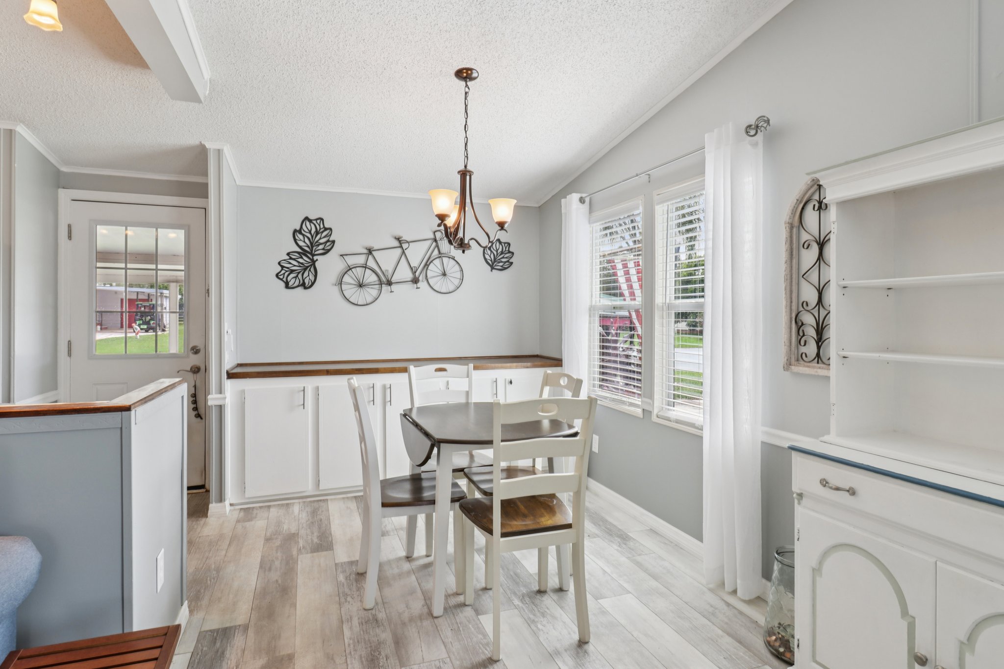 Matthew Ave-S3008-007.jpg