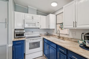 Matthew Ave-S3008-011.jpg