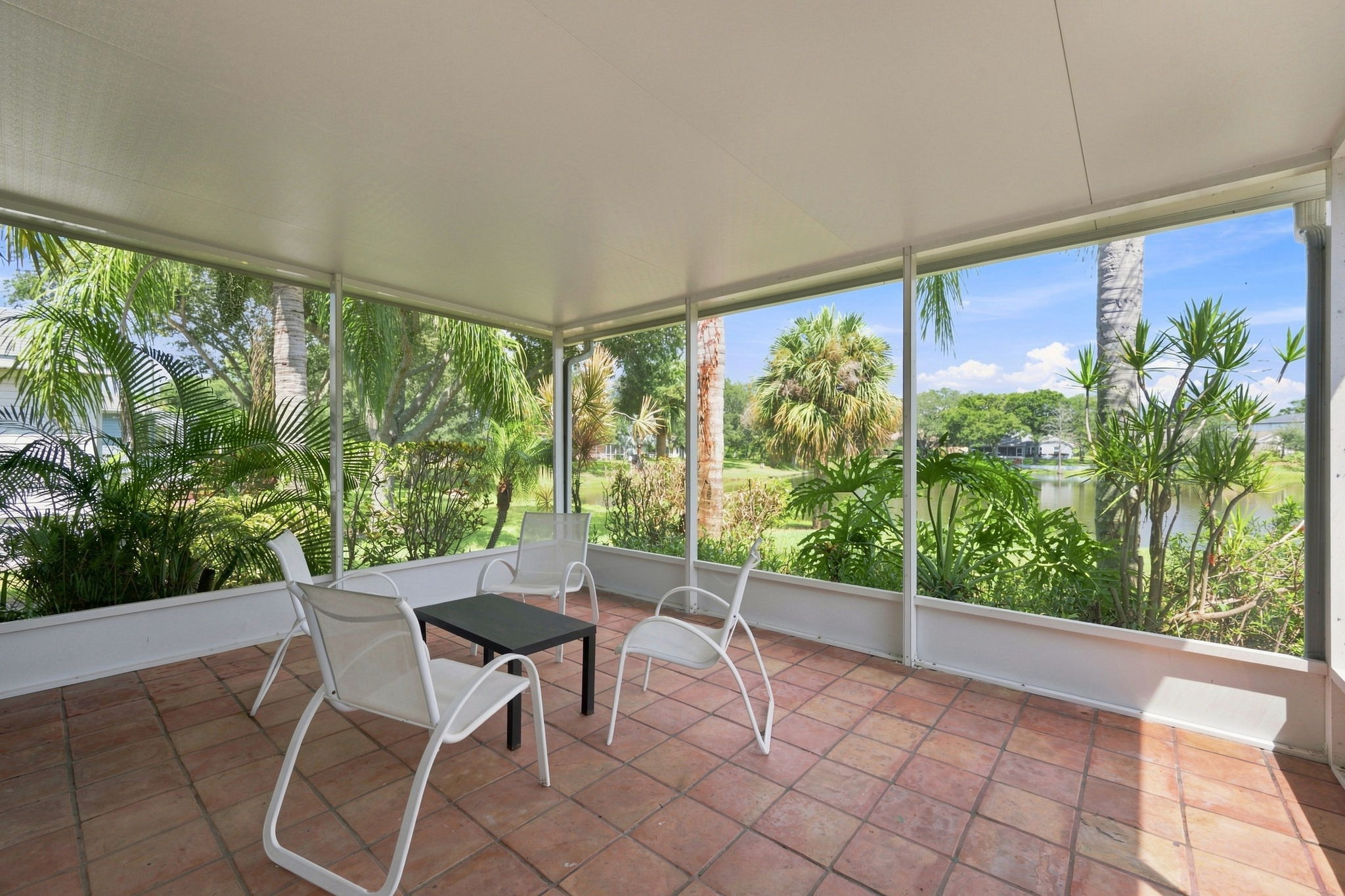 Lanai1