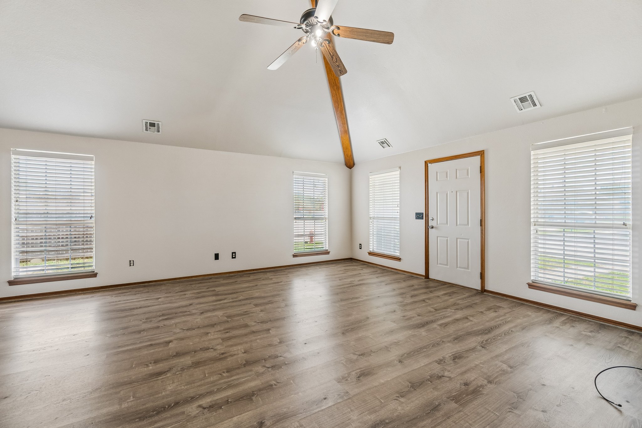 1001 SW 24th St_010.jpg