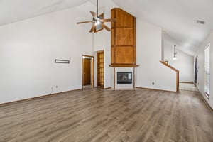 1001 SW 24th St_008.jpg