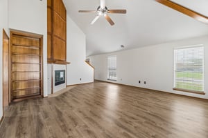 1001 SW 24th St_009.jpg